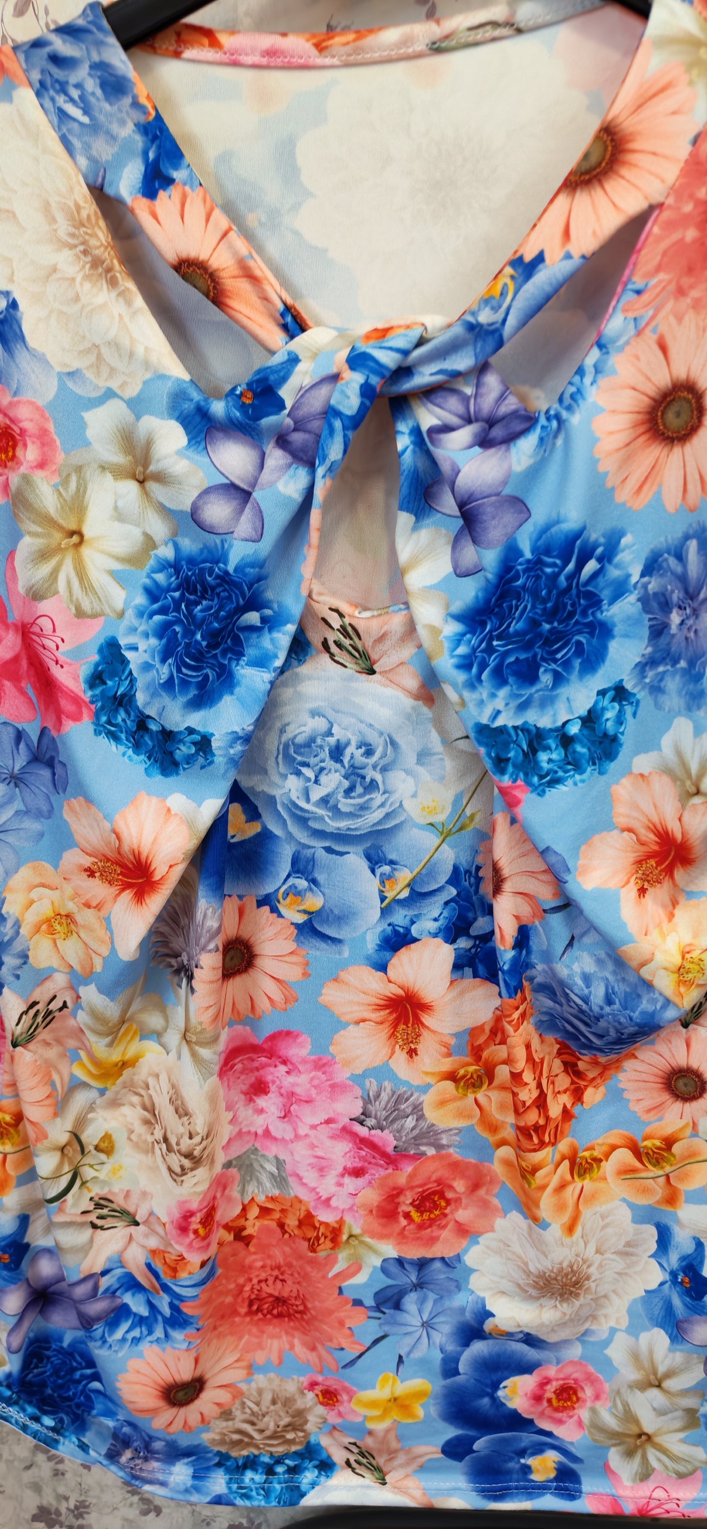 CAMELIA Csavart felső
