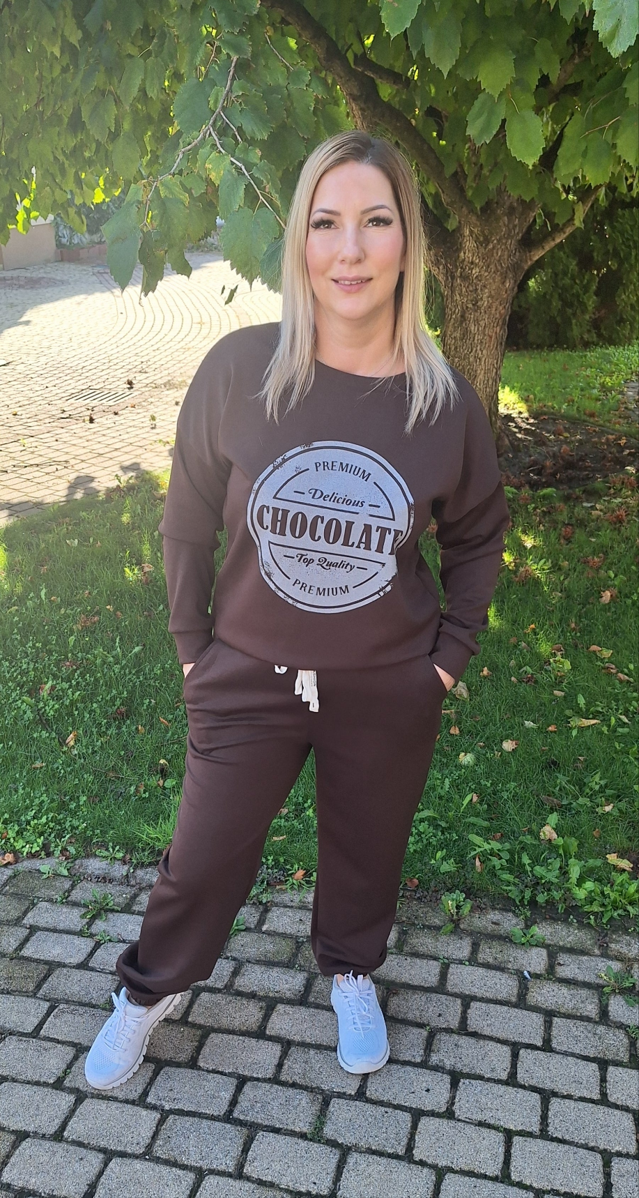 Chocolate melegítő együttes