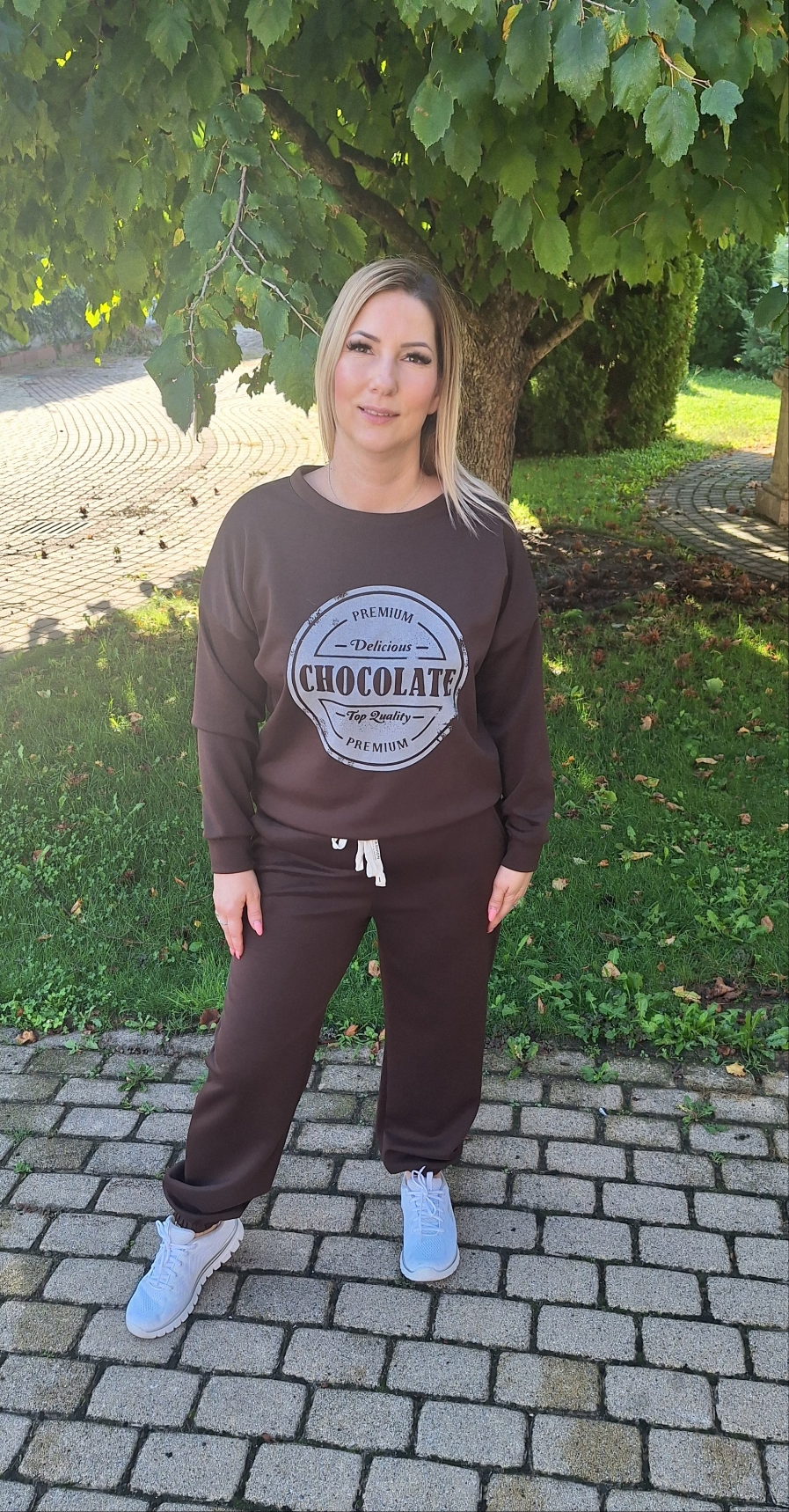 Chocolate melegítő együttes