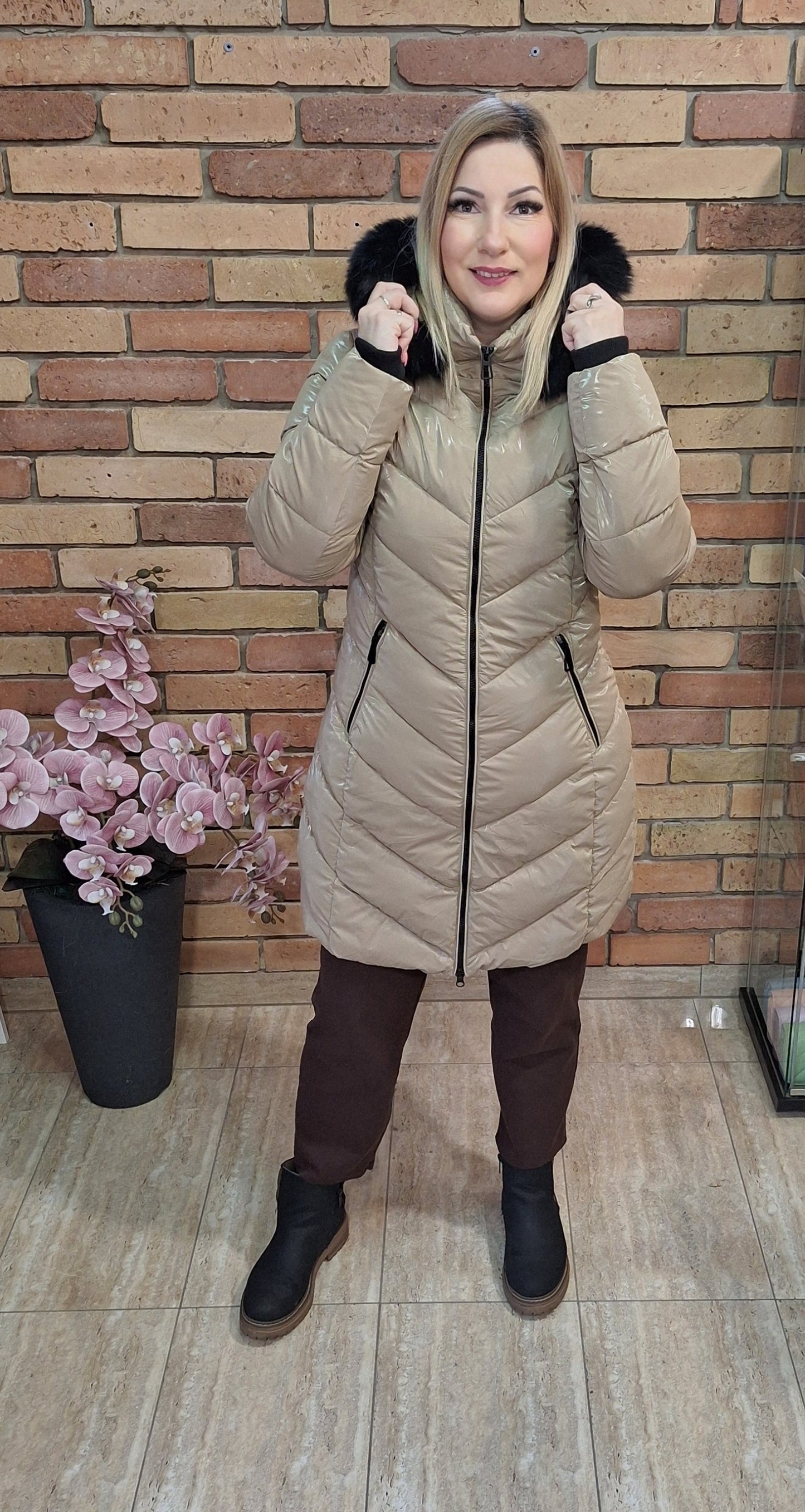 Capuccino steppelt kabát