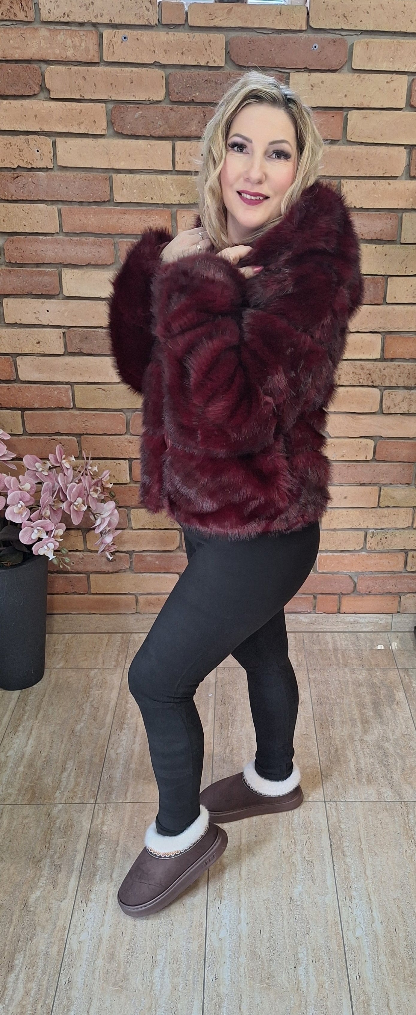 Rövid derekú bunda