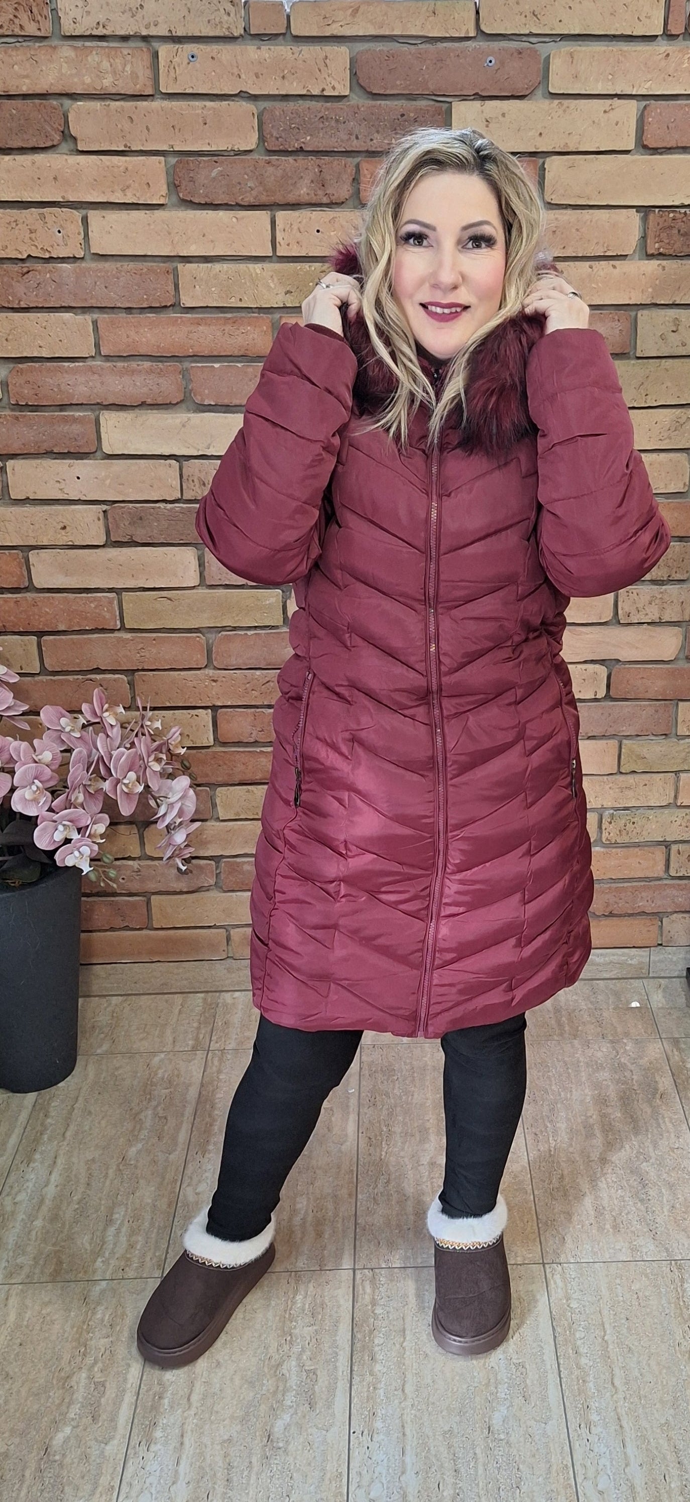 Bordó steppelt kabát