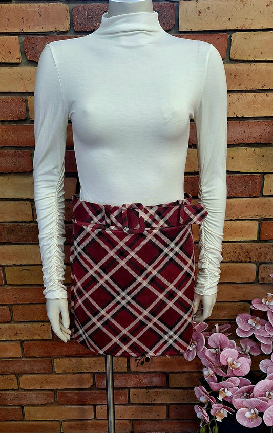 Mintás velúr nadrág-szoknya