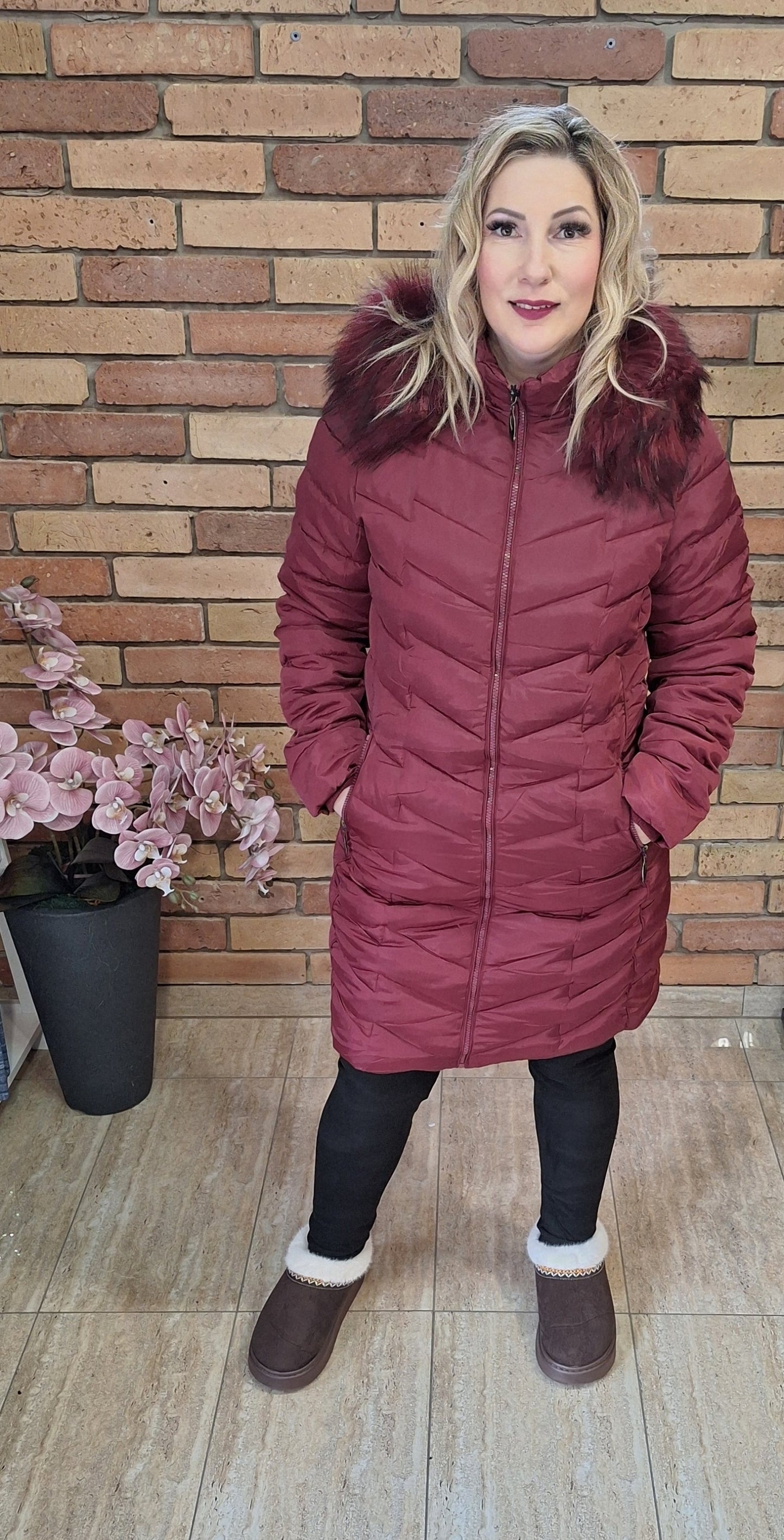 Bordó steppelt kabát