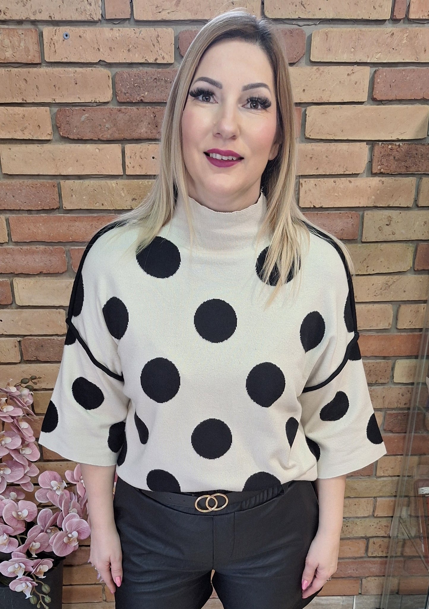 Extra puha pöttyös felső