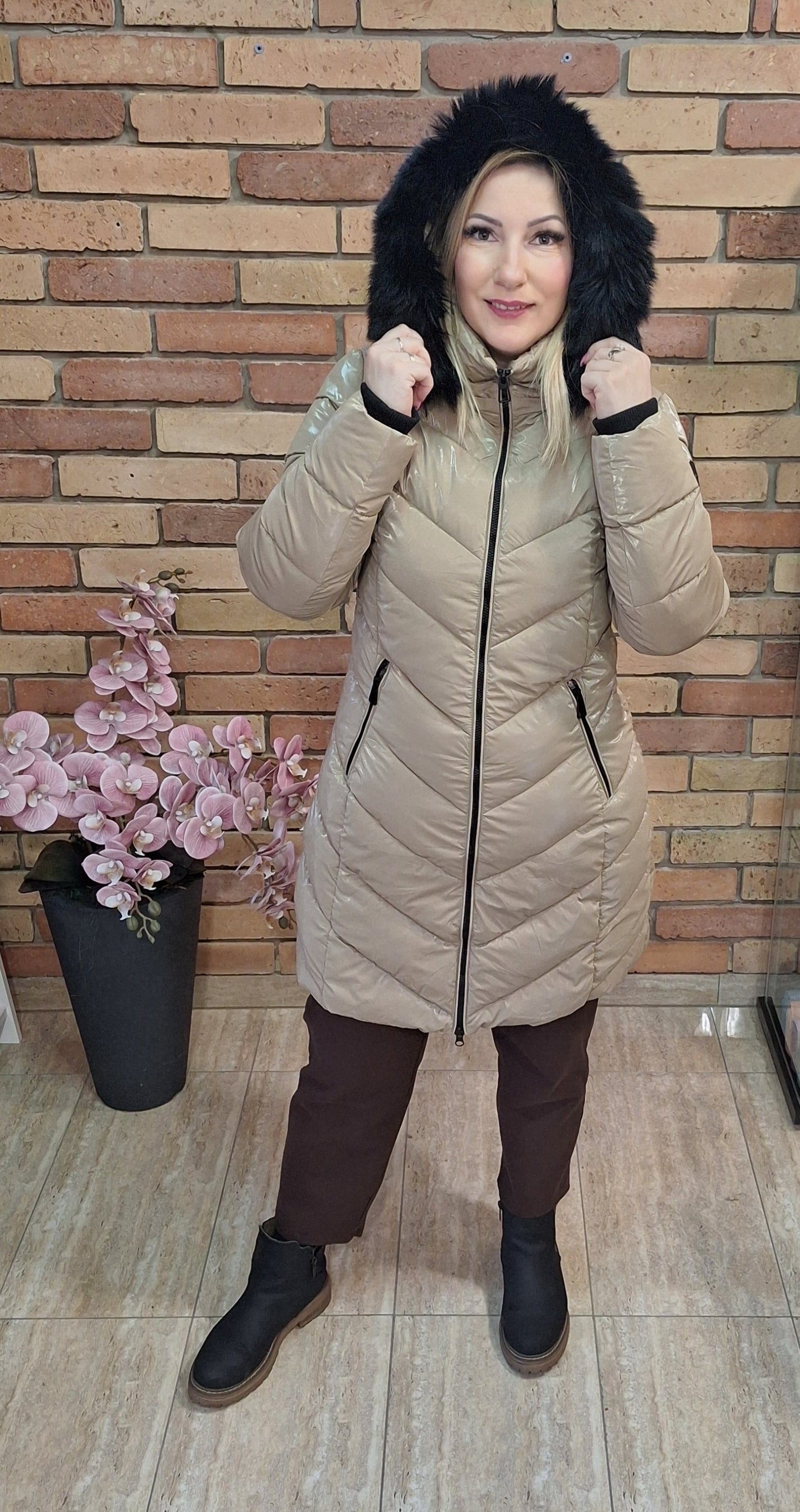 Capuccino steppelt kabát