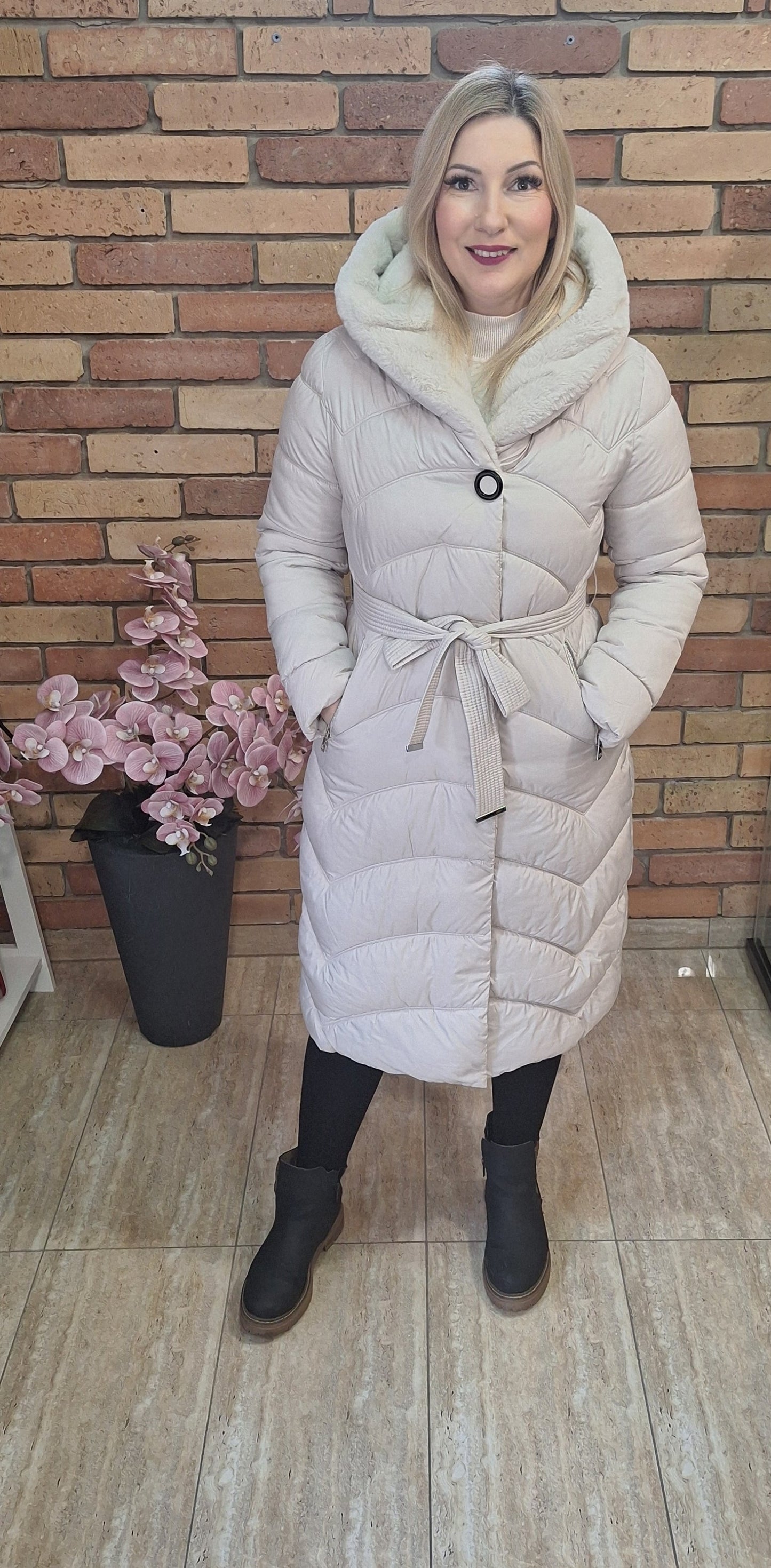 Szürkés-Fehér téli kabát