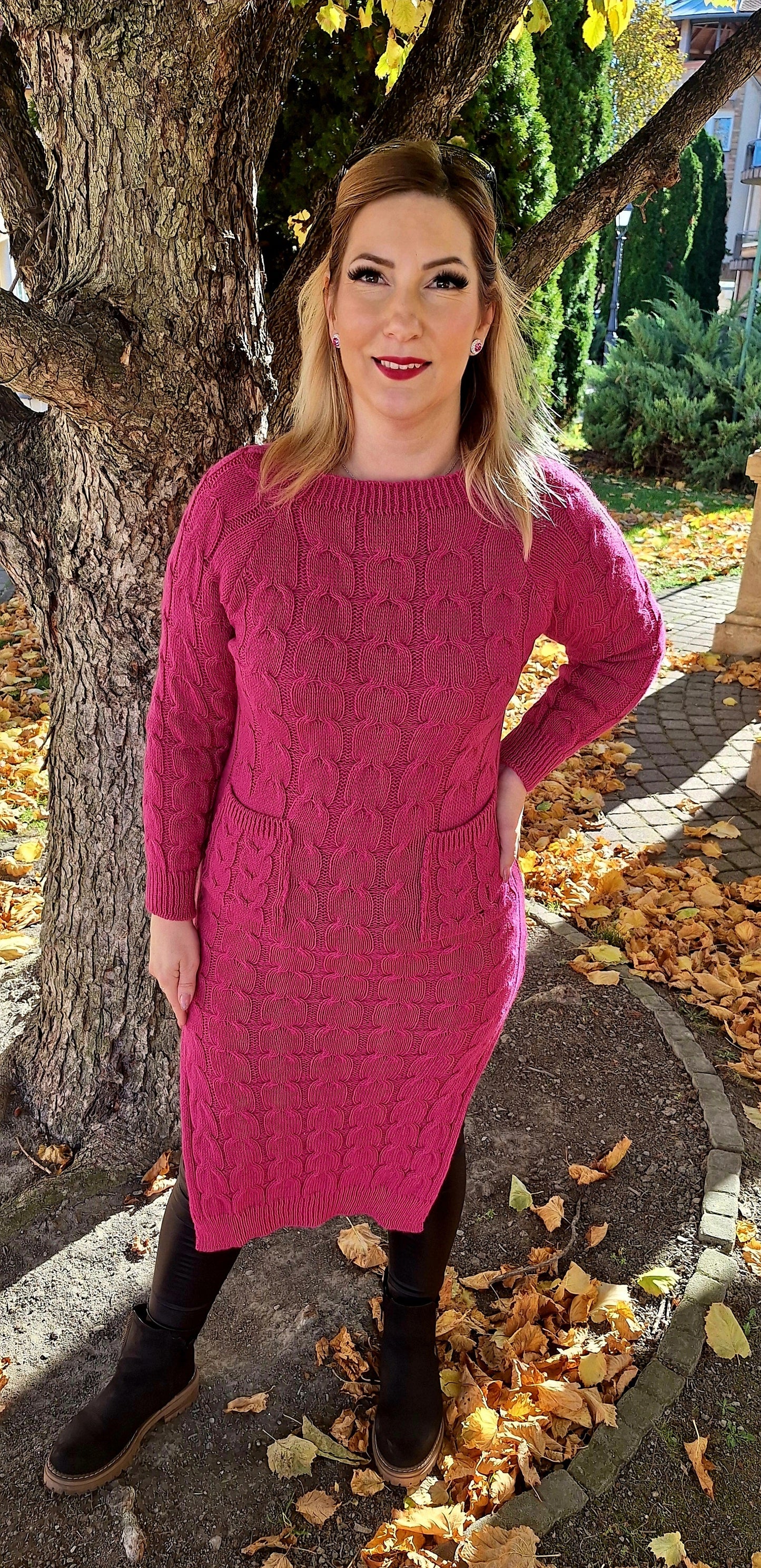 Zsebes felsliccelt tunika