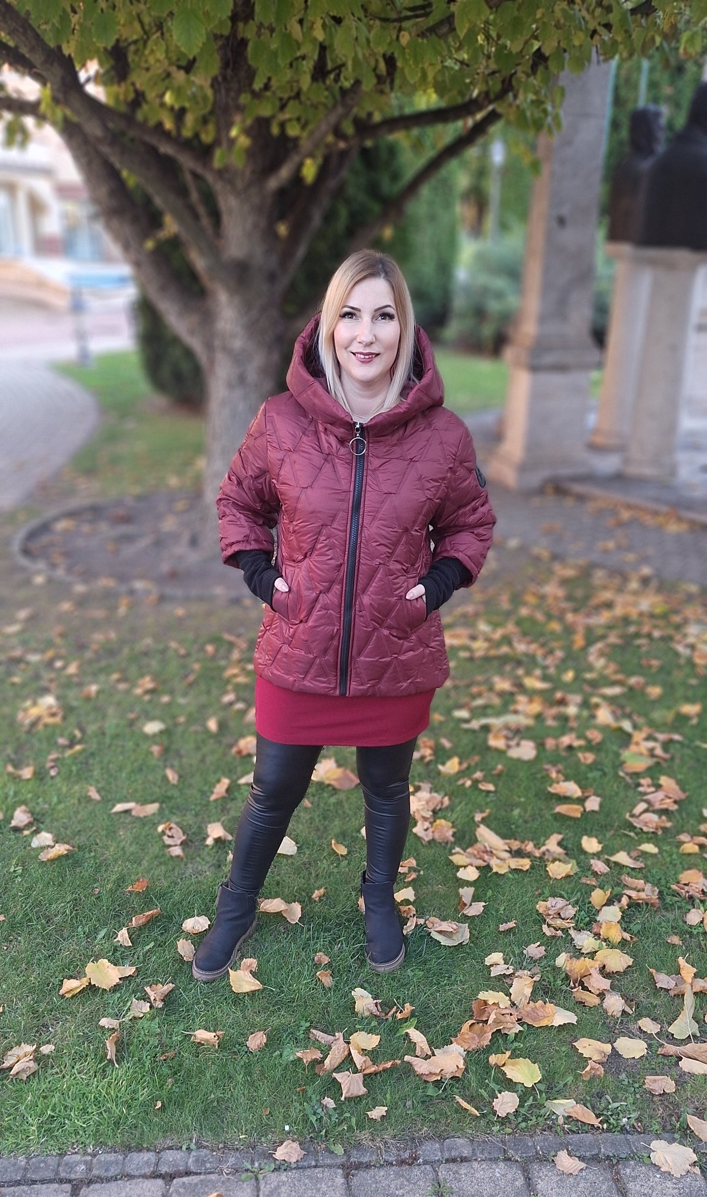 Rövid,passzés ujjú dzseki