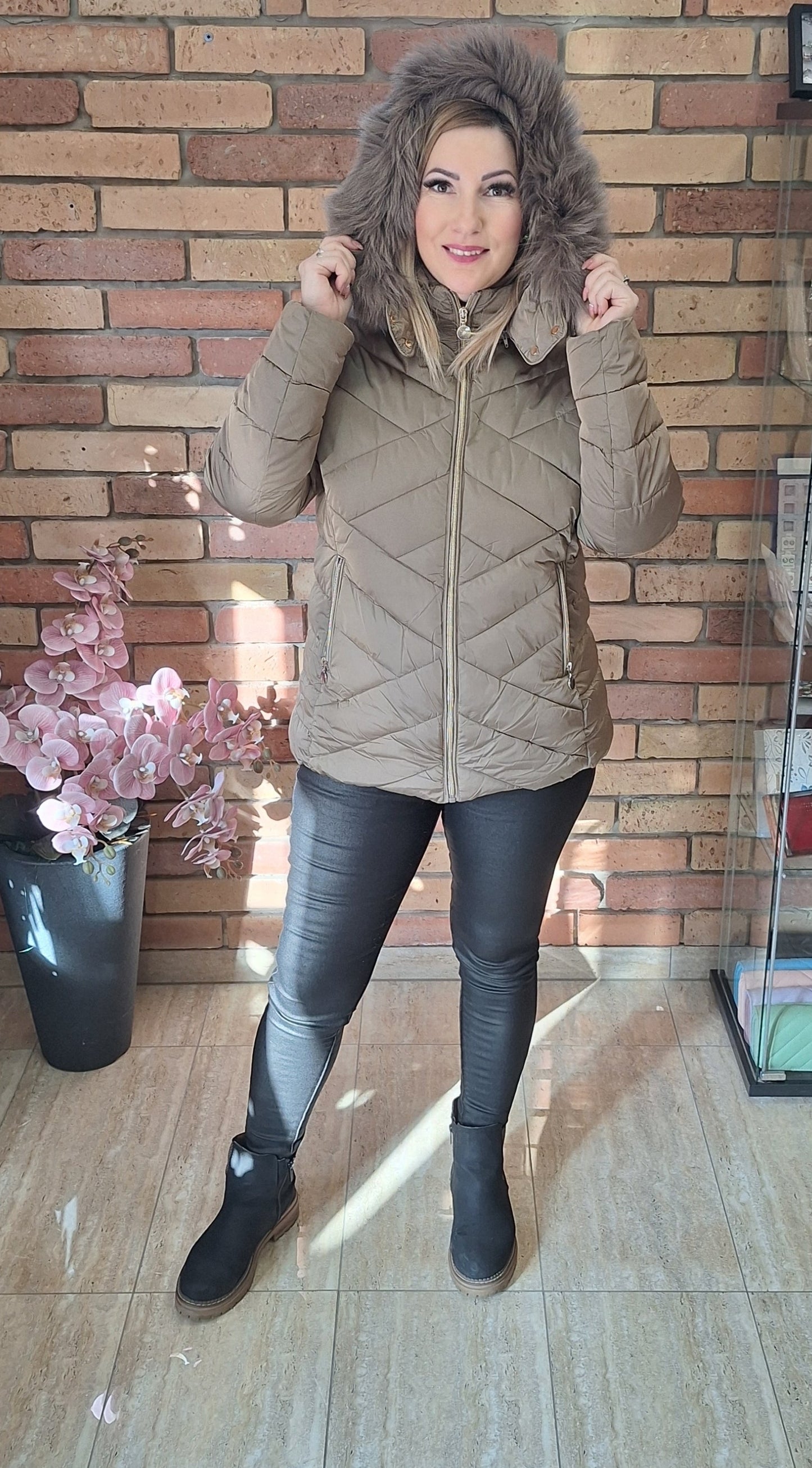 Karamell steppelt kabát