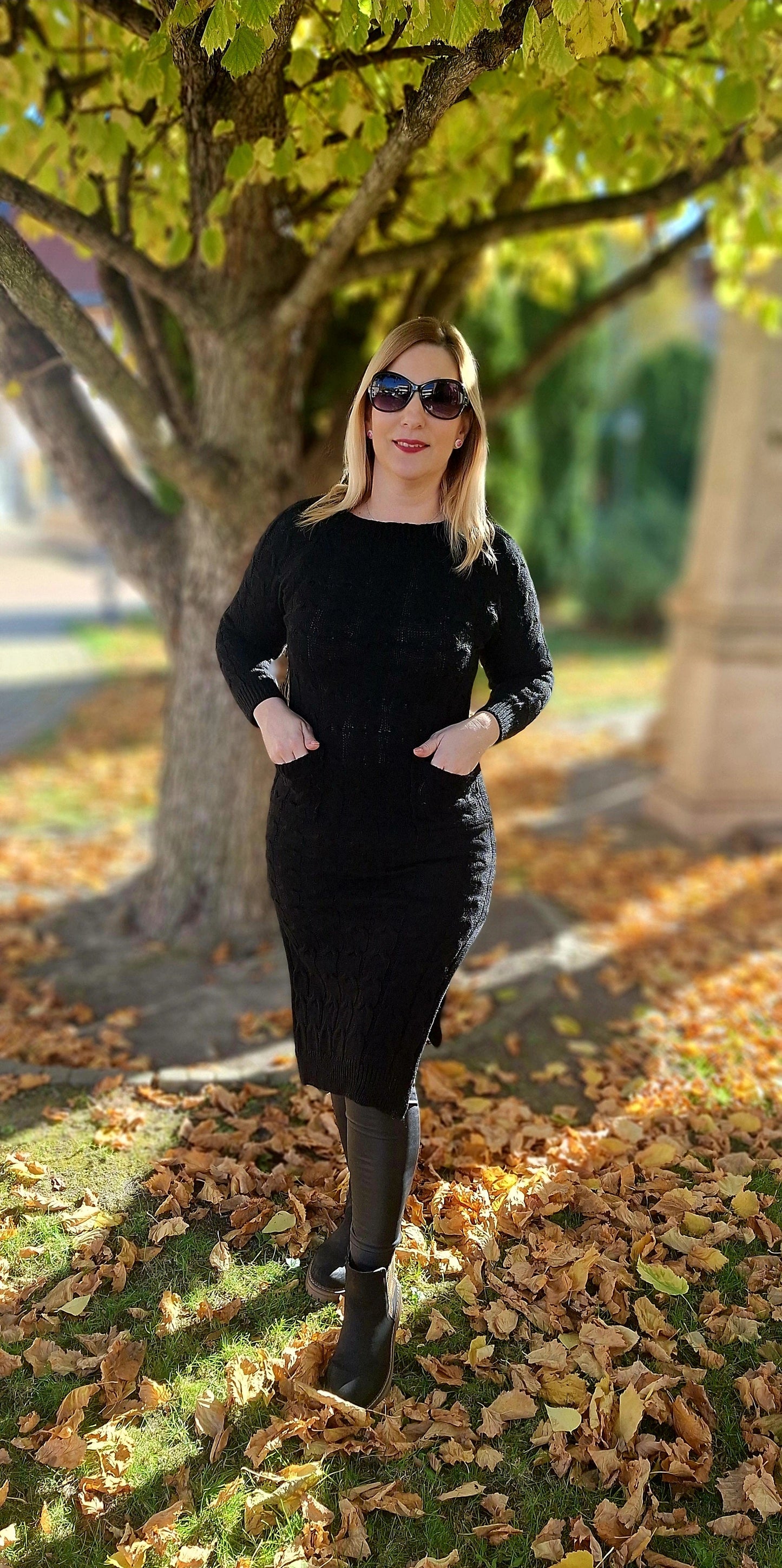 Zsebes felsliccelt tunika