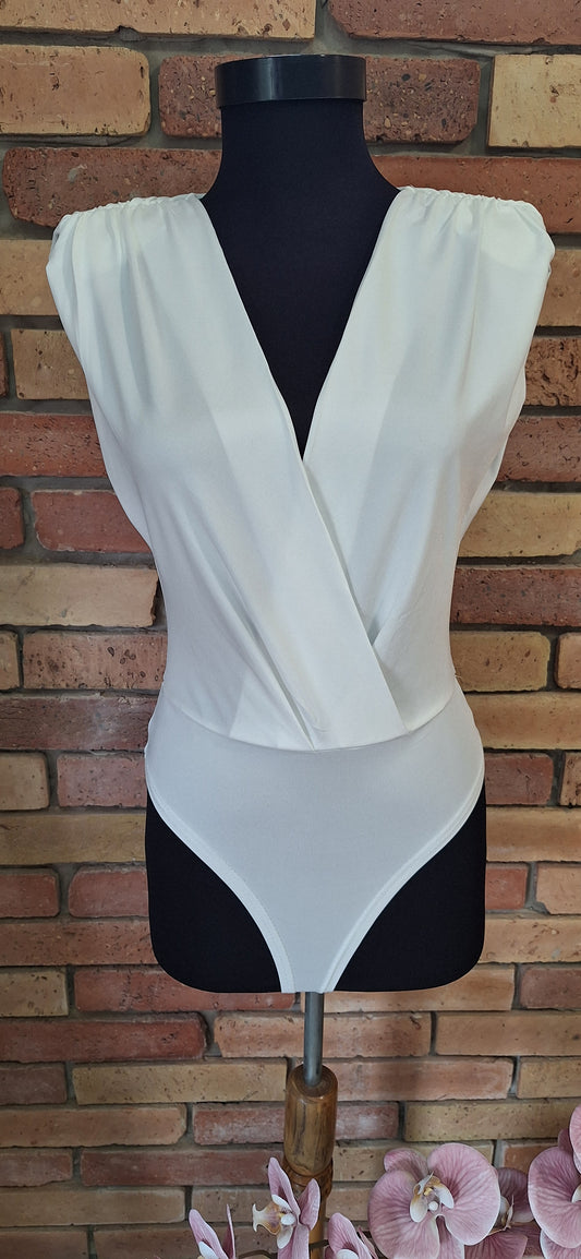 Elegáns body