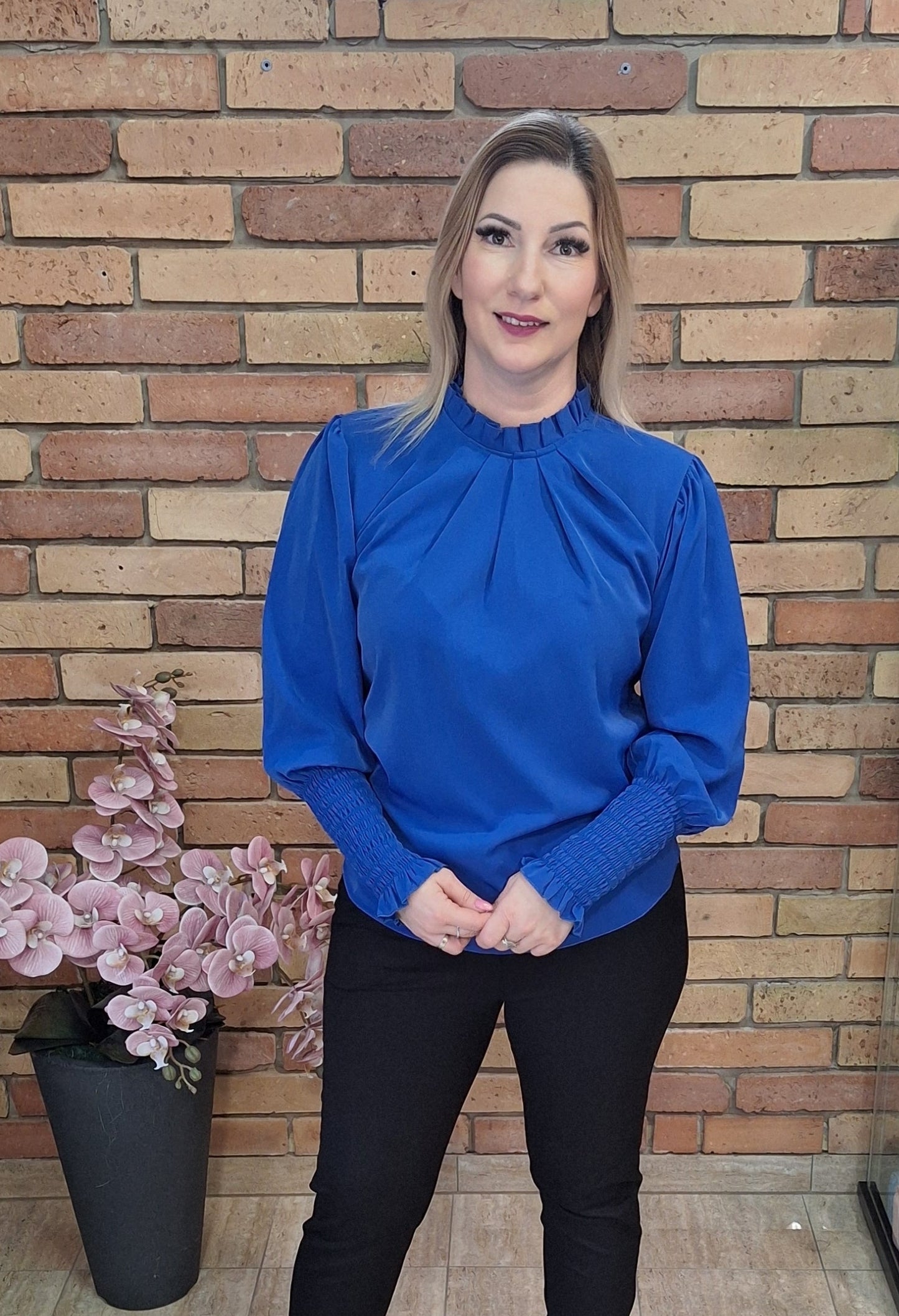 Passzés-gumis ujjú bluz