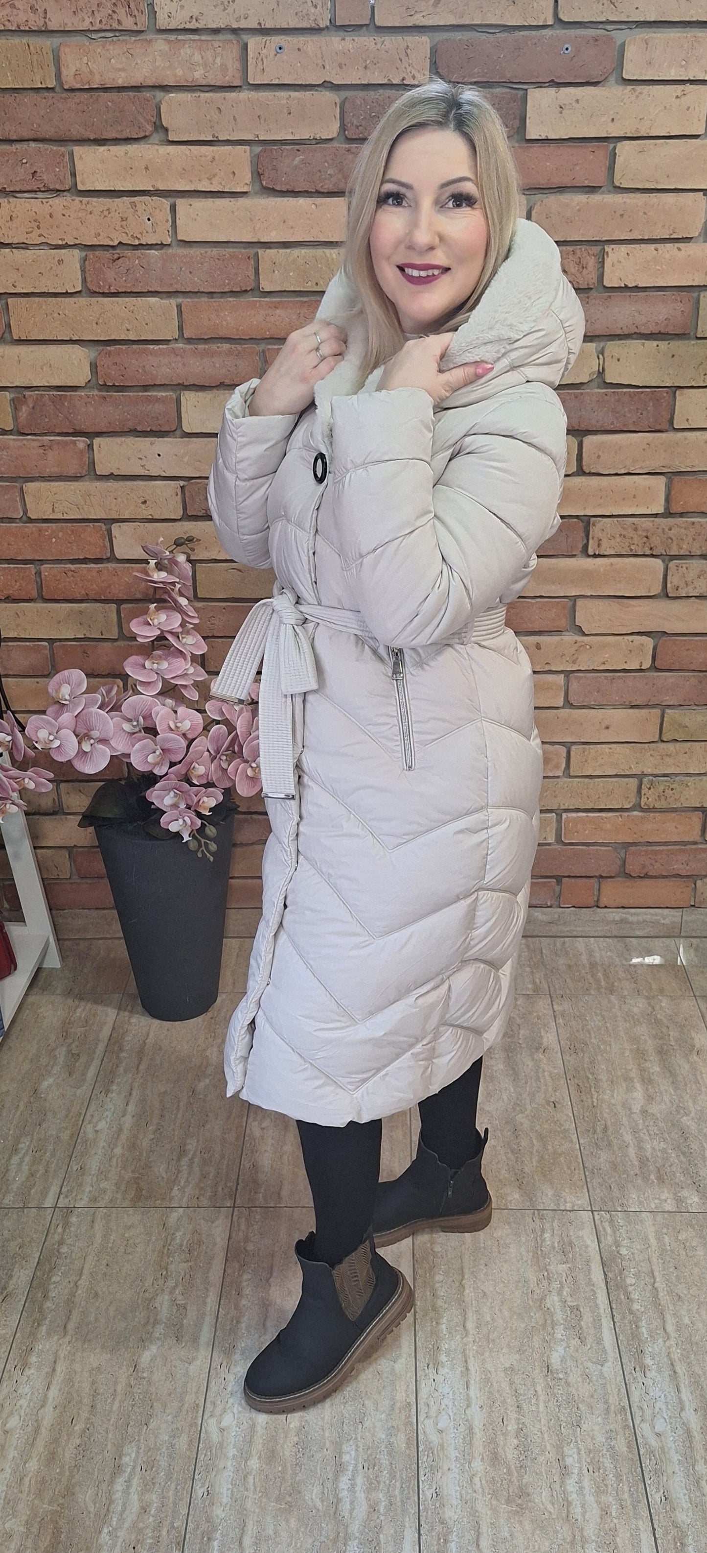 Szürkés-Fehér téli kabát