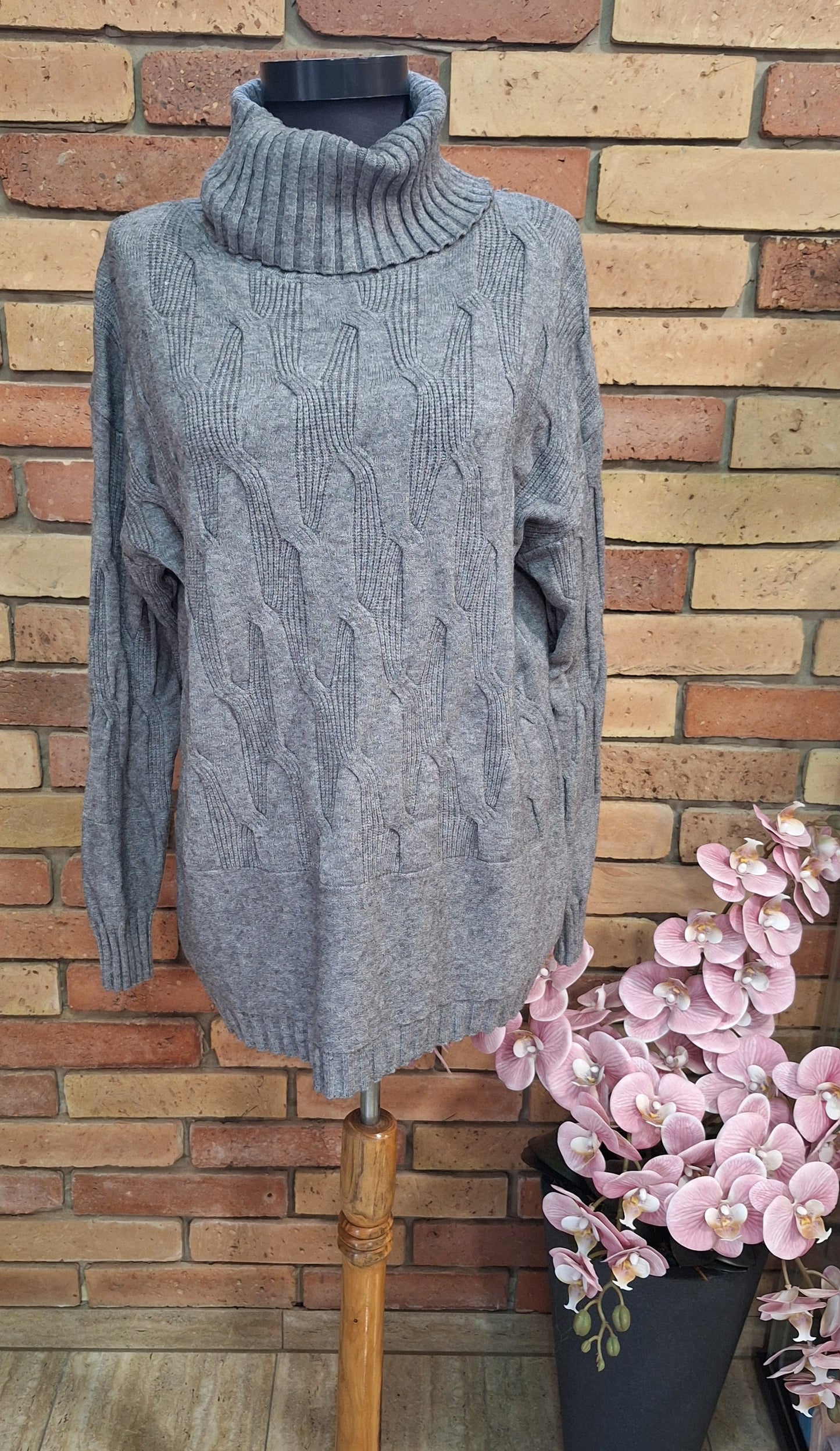 Kötött garbós pulóver S-Xl