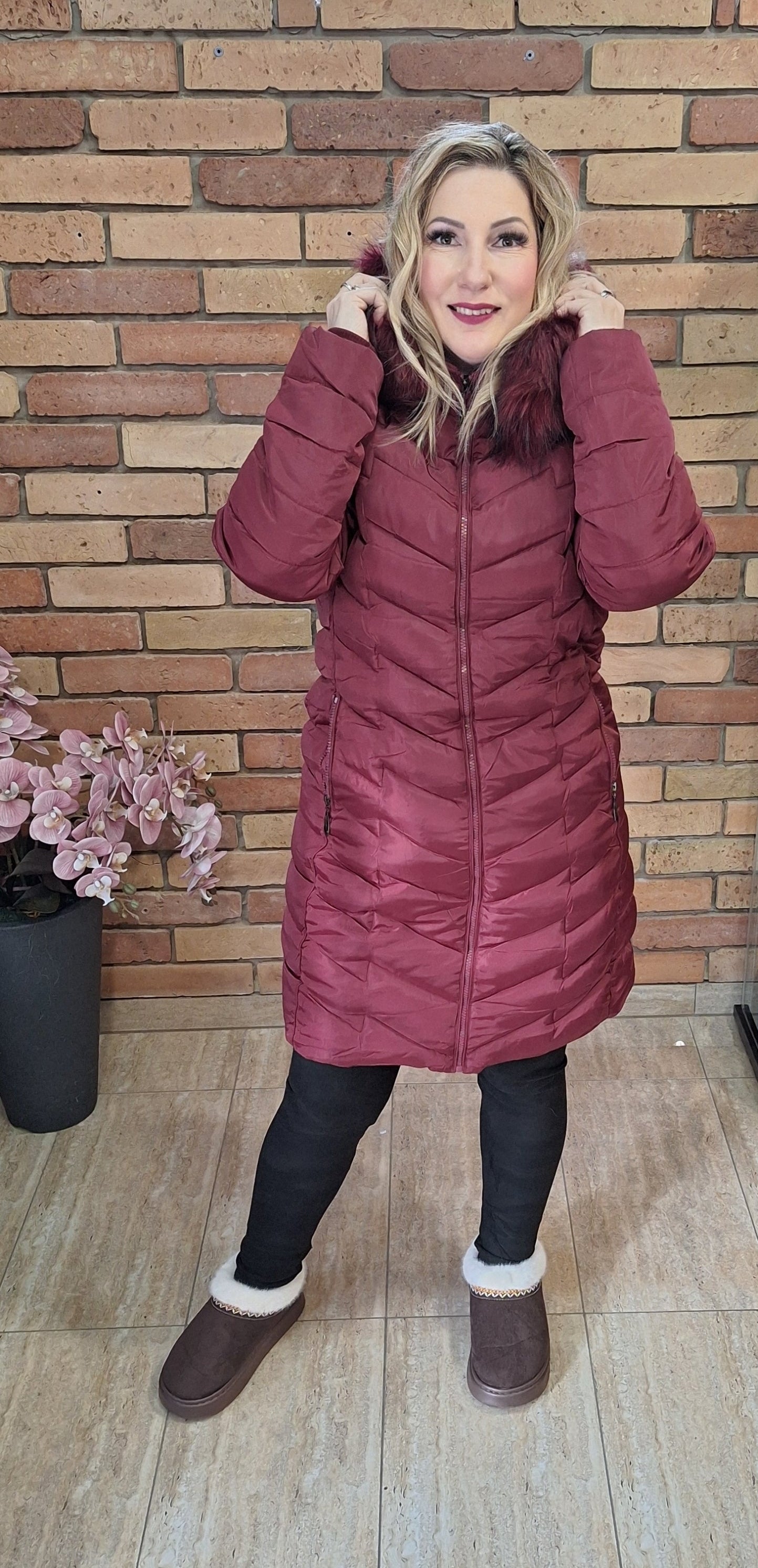 Bordó steppelt kabát