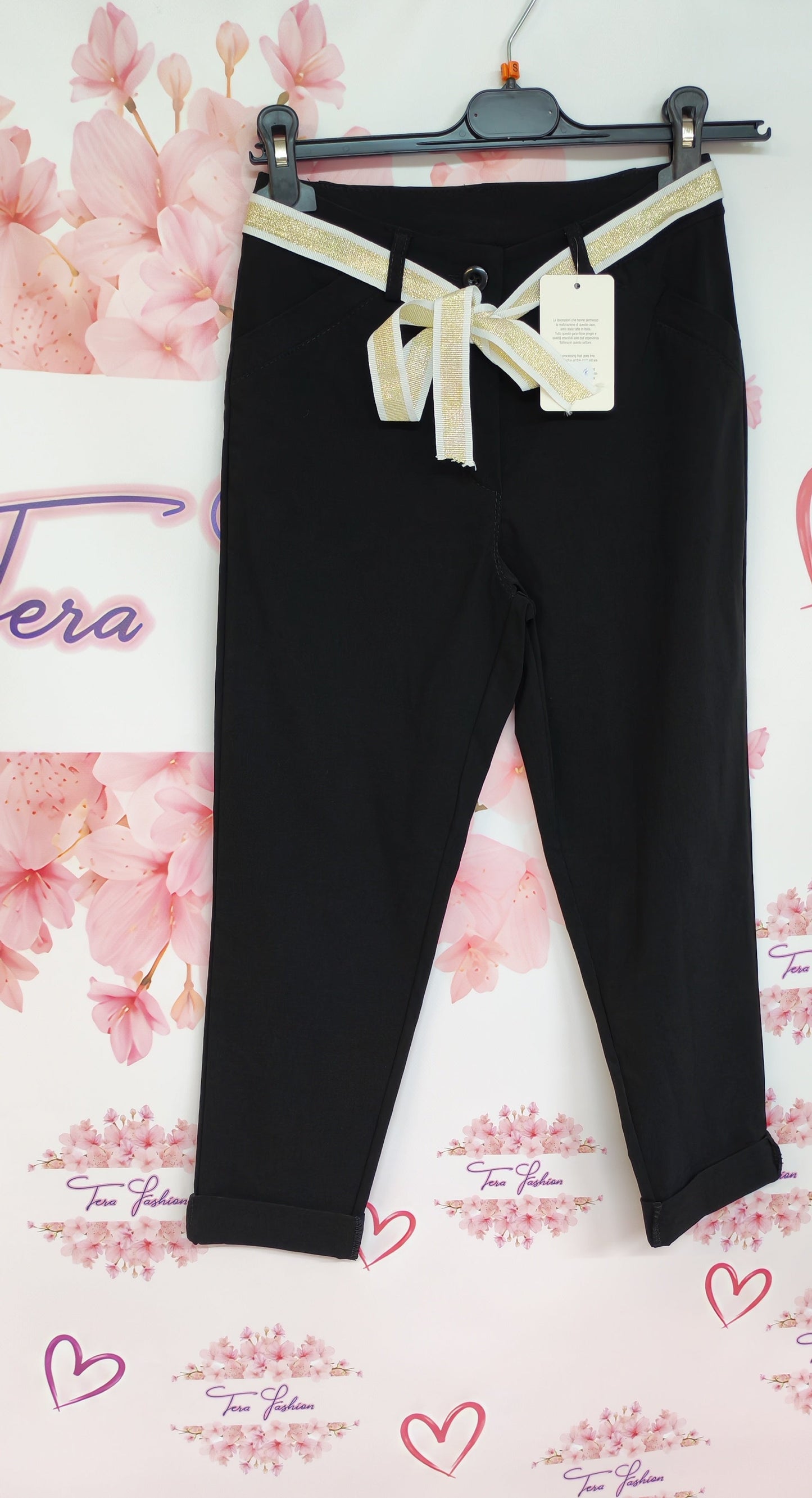 BLACK CAPRI nadrág