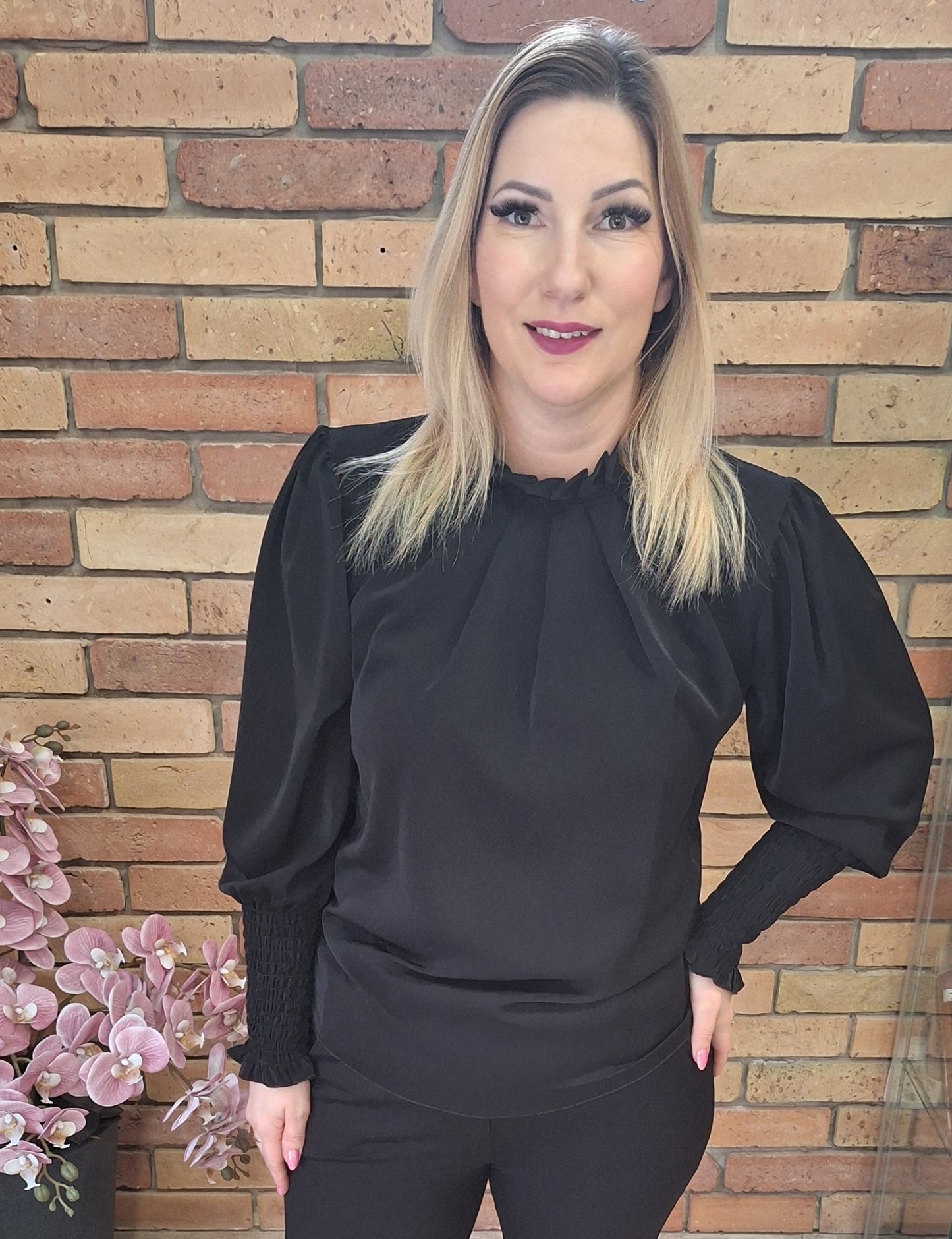 Passzés-gumis ujjú bluz