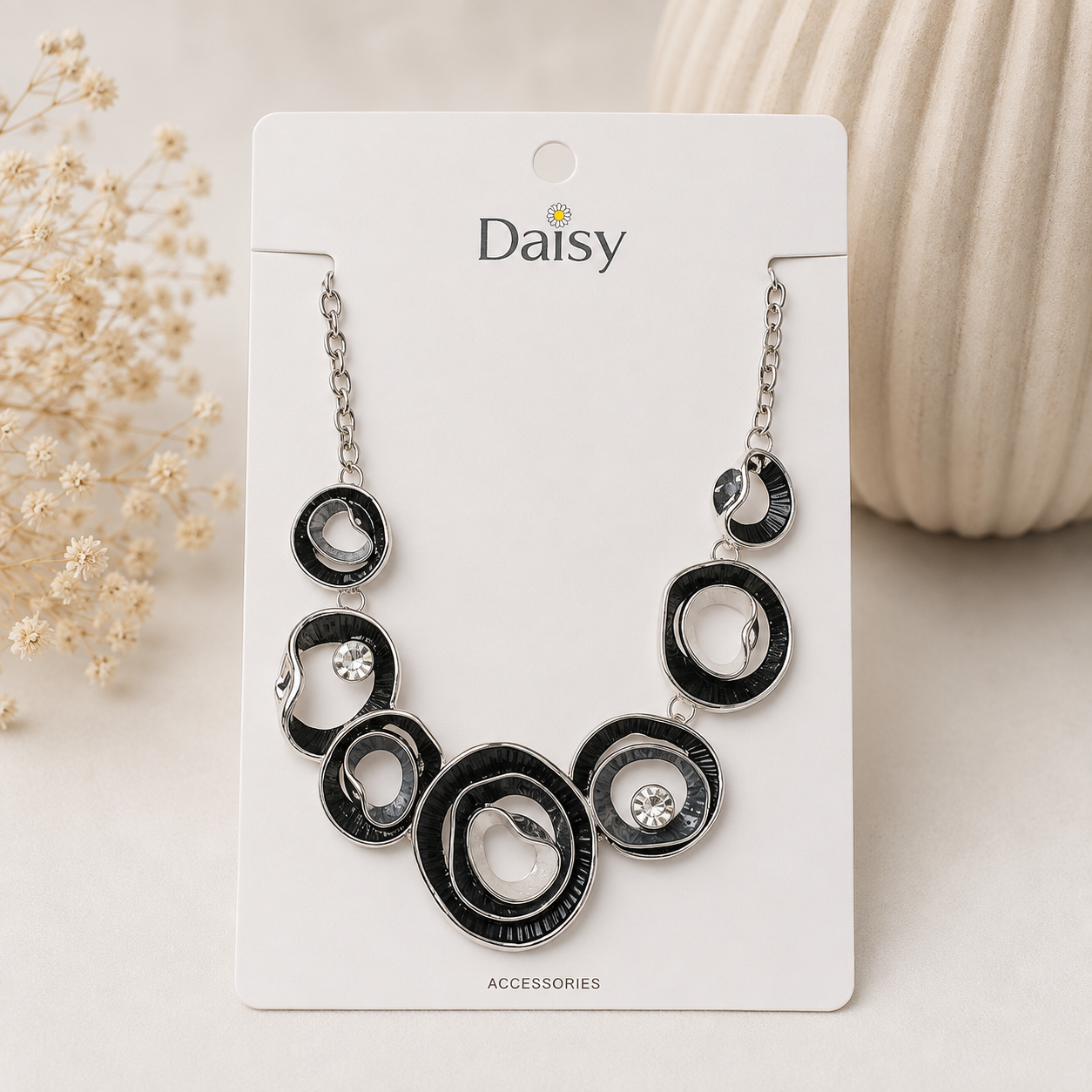 Daisy Elegance fekete-ezüst női bizsu nyaklánc