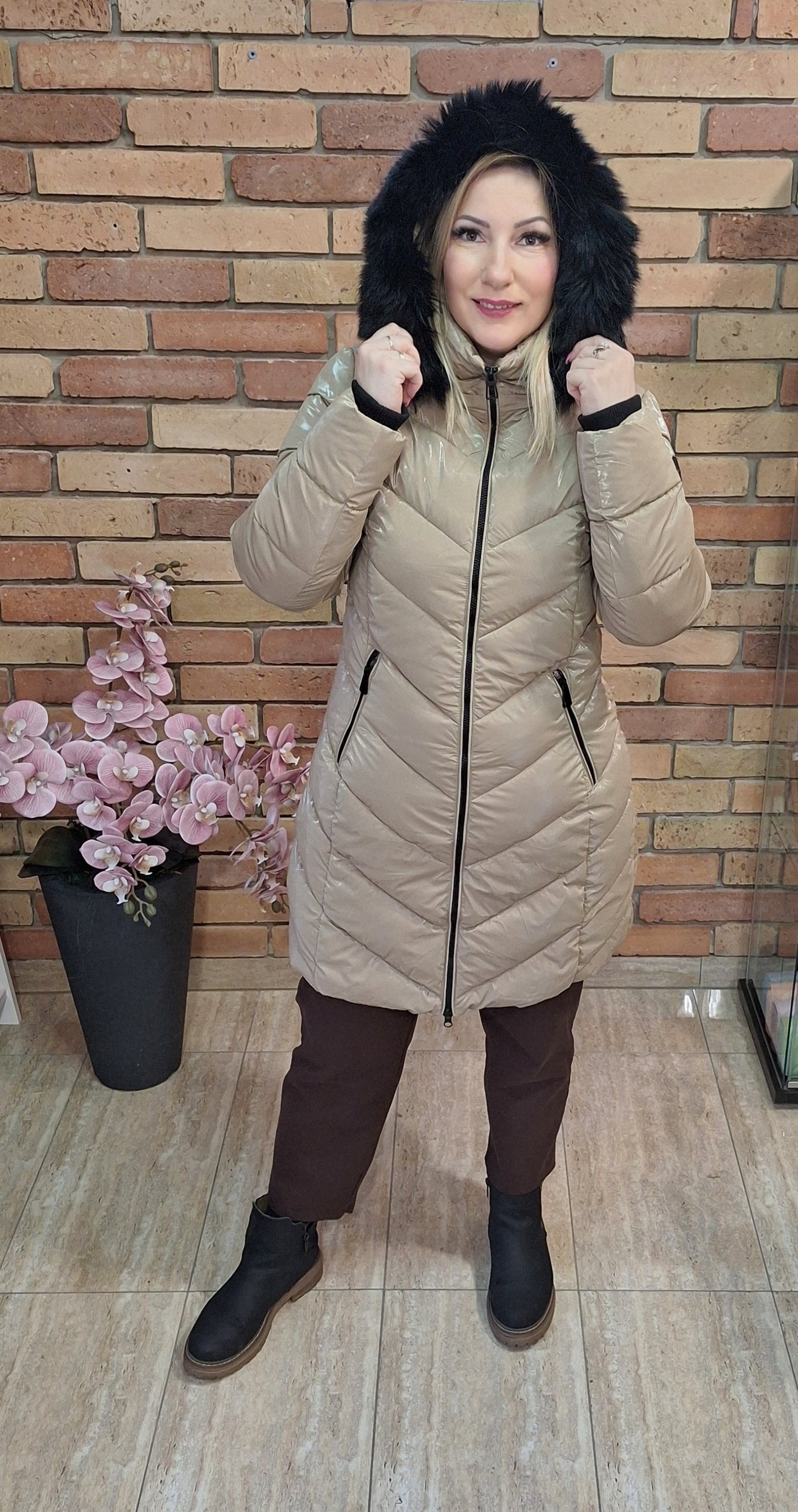 Capuccino steppelt kabát