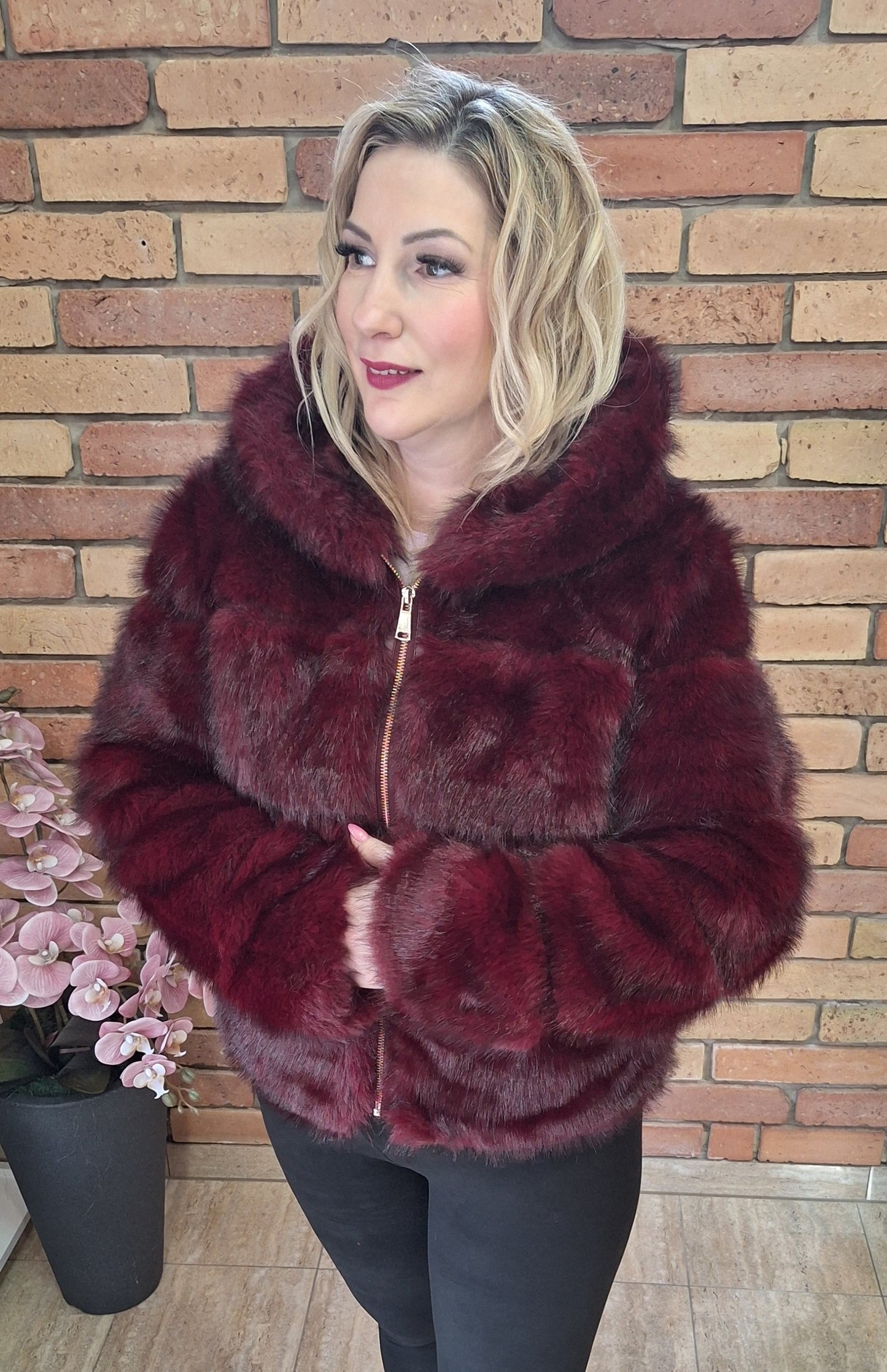 Rövid derekú bunda