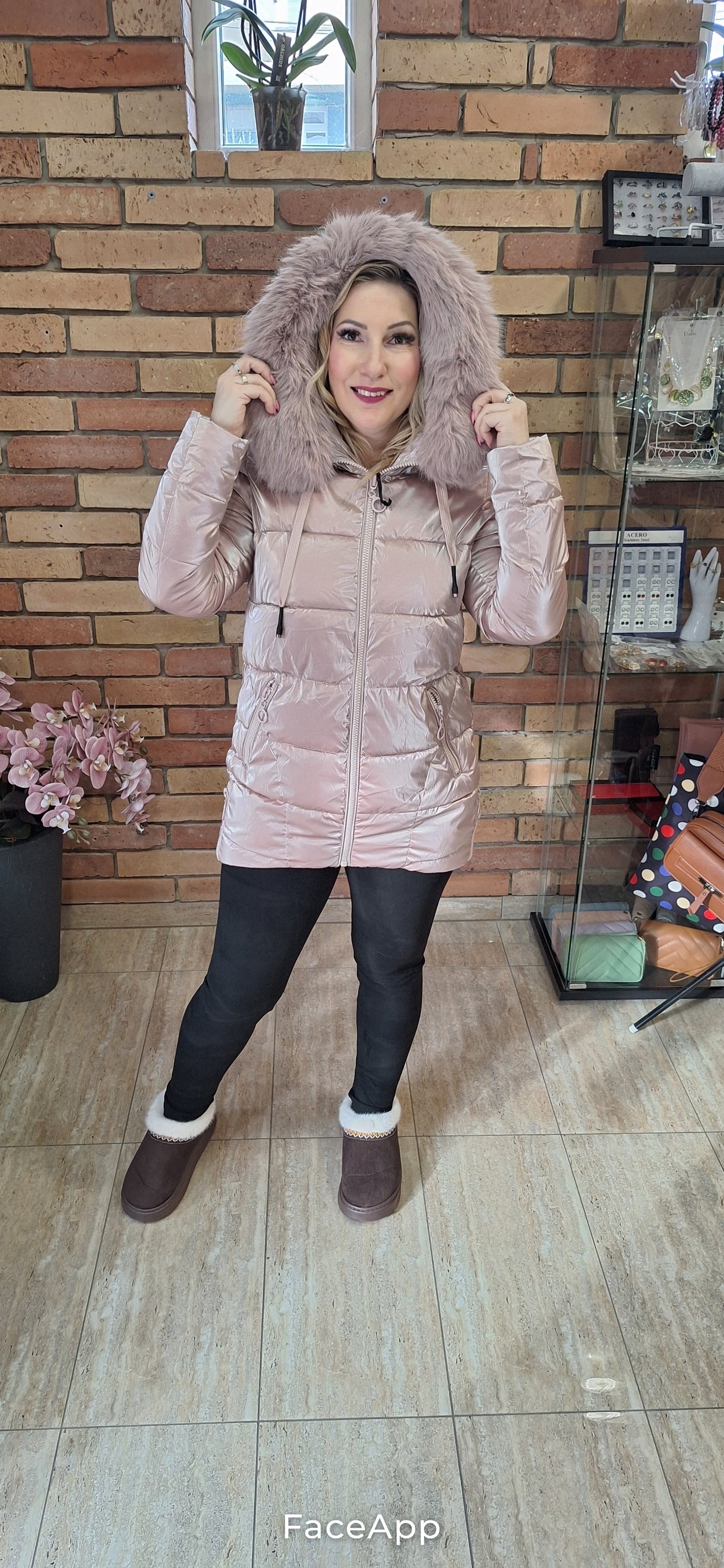 Fényes púder kabát