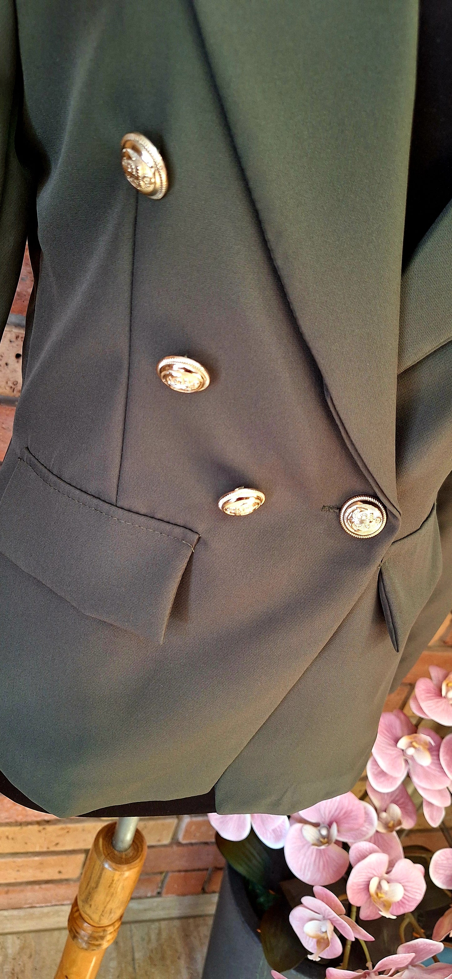 Arany gombos blézer (méretes)