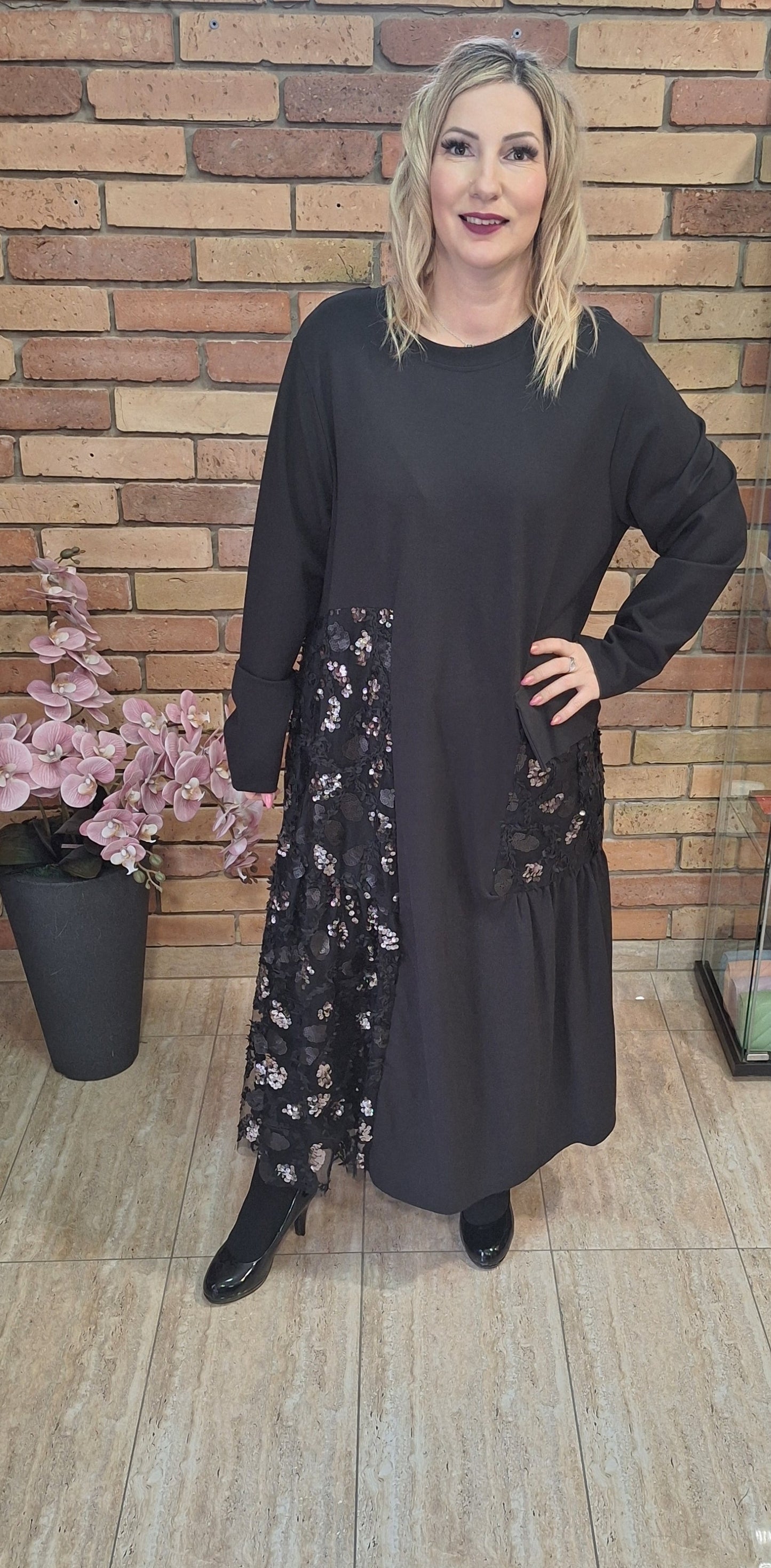 Nagyméretű alkalmi ruha