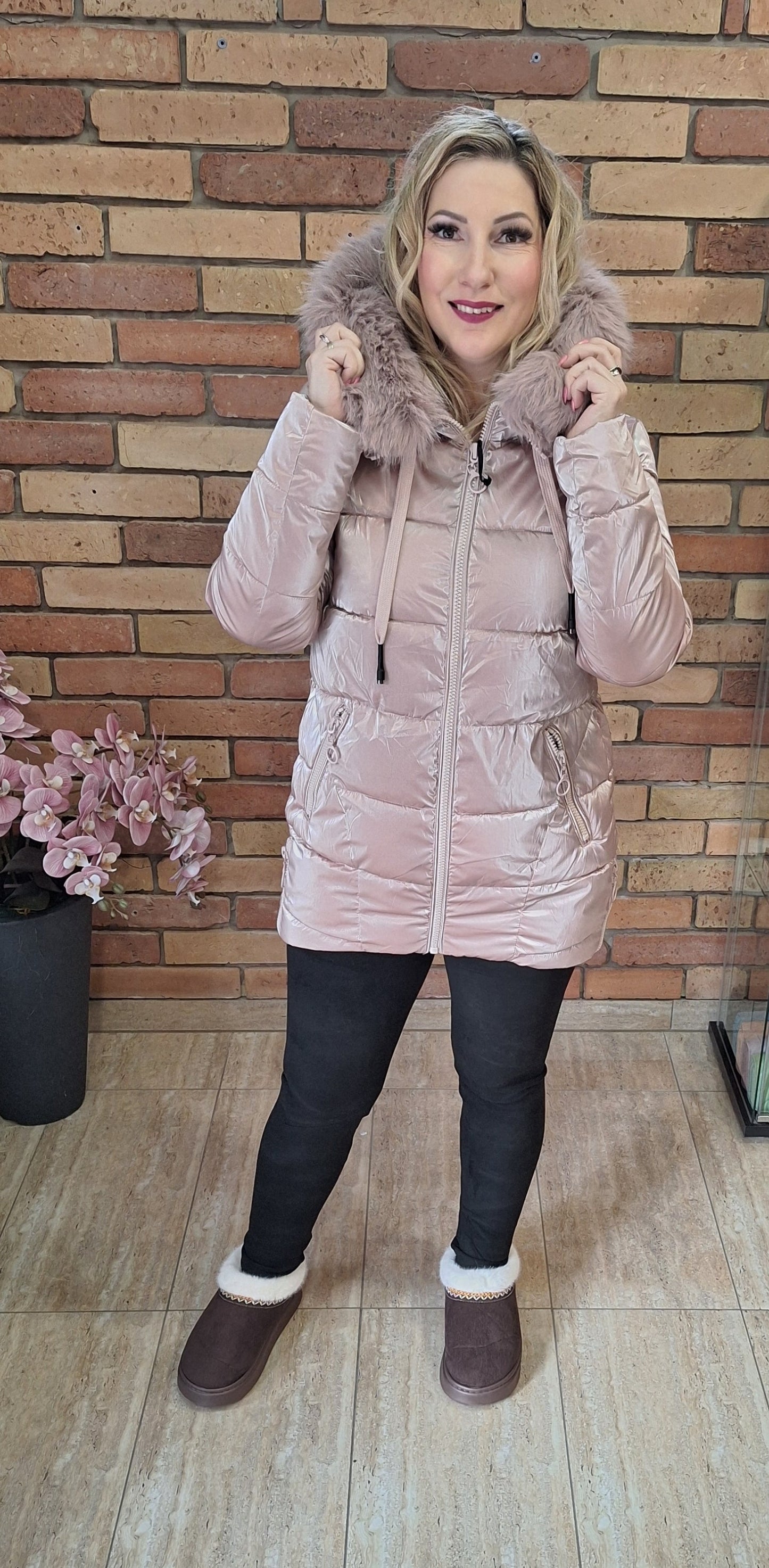 Fényes púder kabát